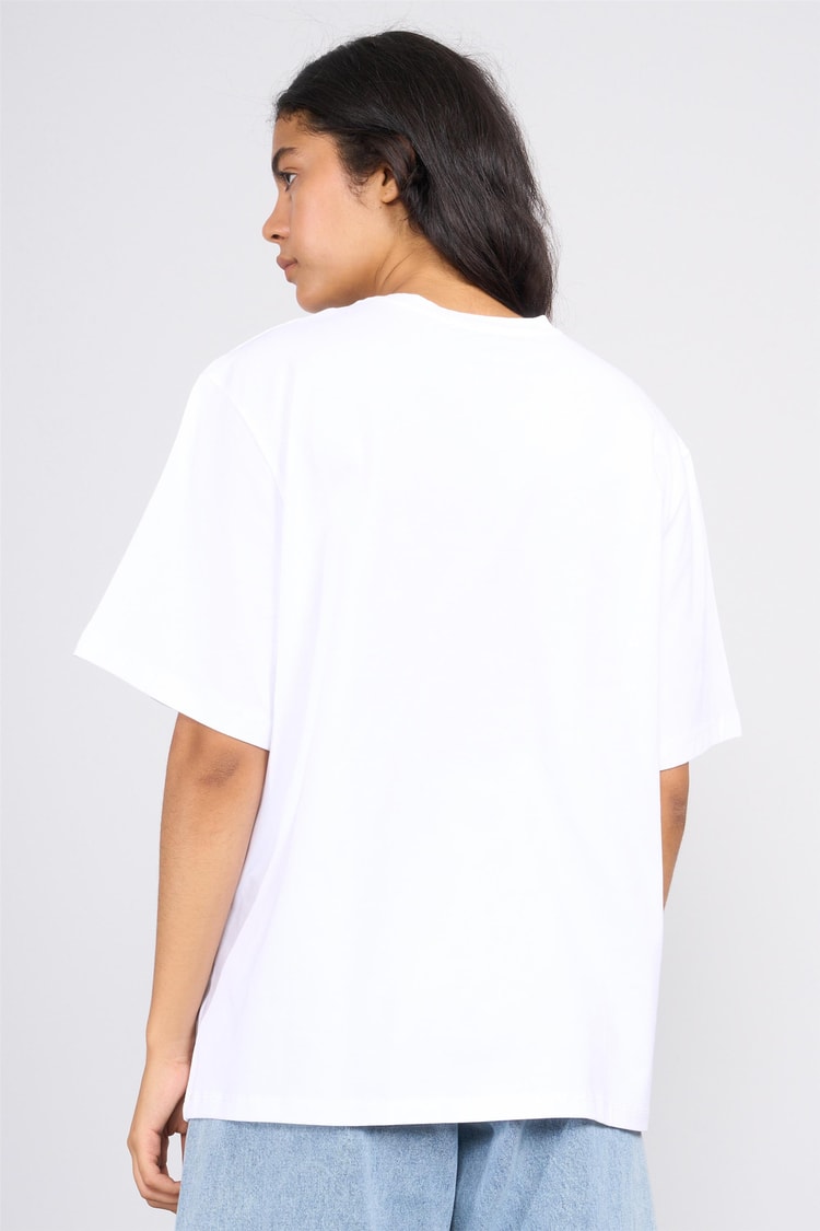 Helly Y25 Mb-6056 Beyaz Kadın Stockholm Yazı Baskılı T-Shirt