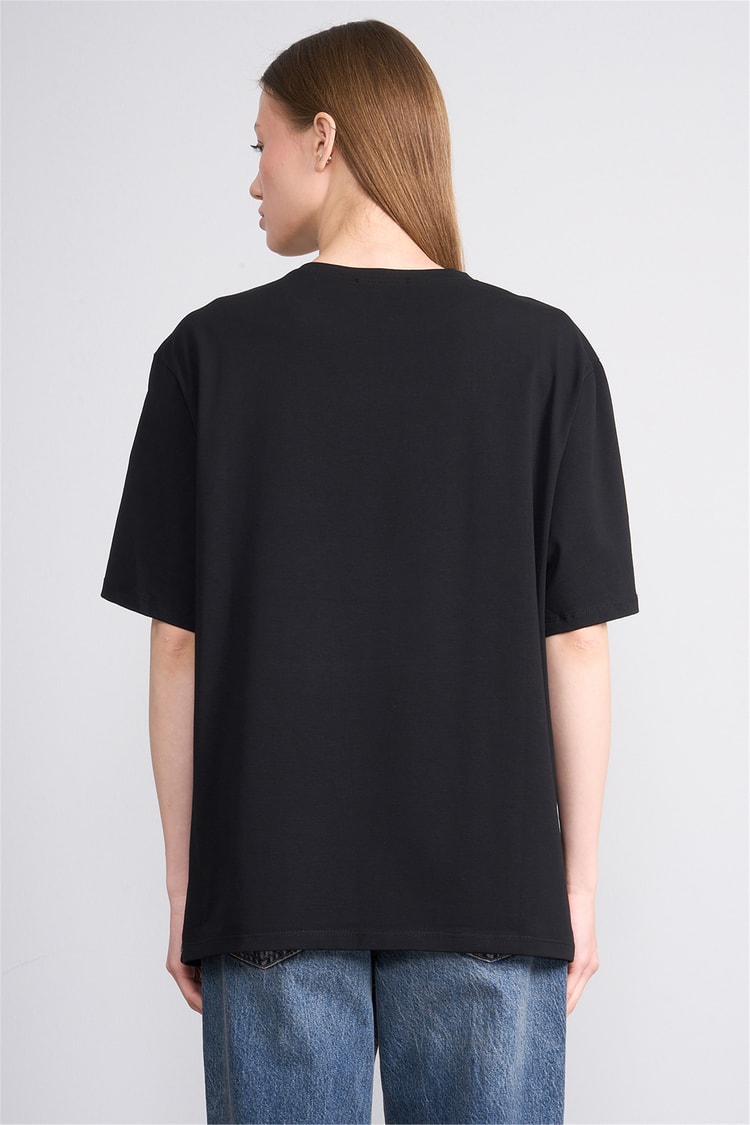 Helly Y25 Mb-6056 Siyah Kadın Stockholm Yazı Baskılı T-Shirt