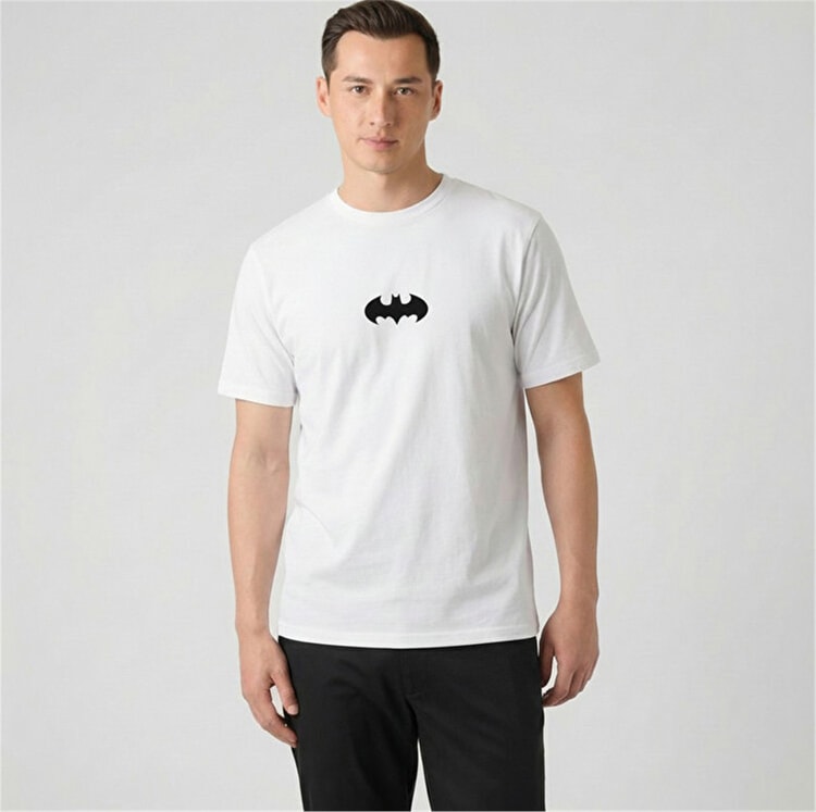 Lumberjack A10206606308010 6M Ml Batman-4 6Fx Beyaz Erkek Batman Baskılı Kısa Kollu T-Shırt