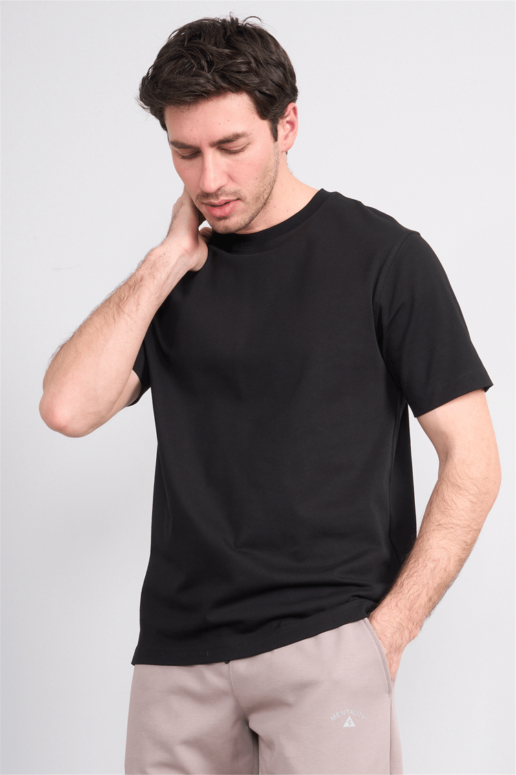 Mareteks 2674 Js Sıyah Erkek 0 Yaka 30 2 Less Is More T-Shırt