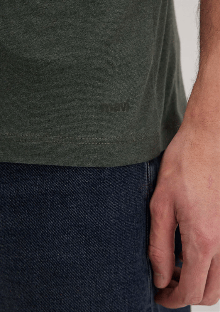 Mavi 061748-25752 V Yaka Orman Yeşili T-Shirt