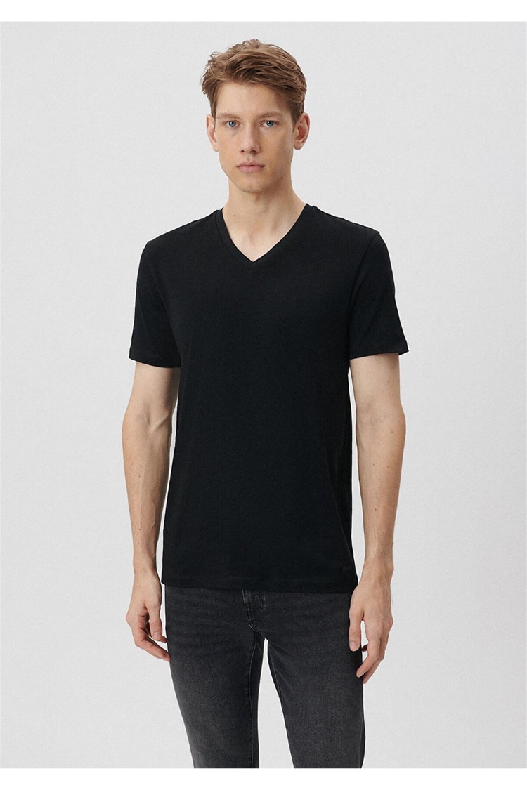 Mavi 061748-900 Erkek V Yaka Siyah T-Shirt