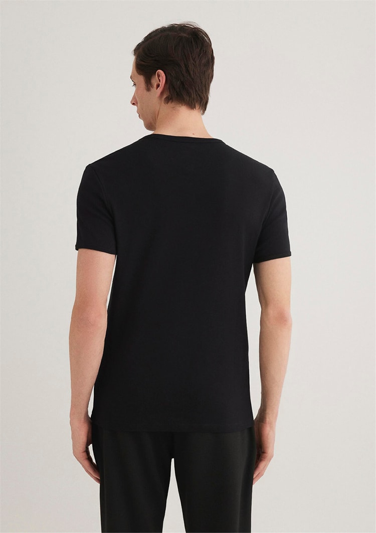 Mavi 063748-900 Erkek Siyah V Yaka T-Shirt