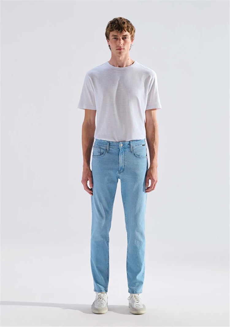 Mavı M0010172-A3259 London Bleach Classıc Comfort Erkek Tapered Denım Pantolon