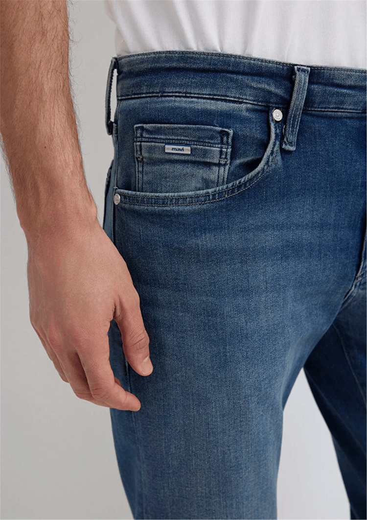 Mavı M00351A1727 Marcus Authentıc Premıum Blue Erkek Slım Straıght Denım Pantolon
