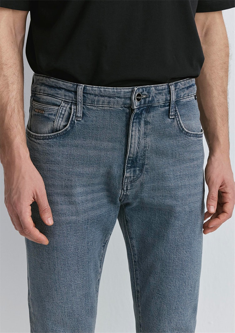 Mavı M0081089341 Mılan Dusty Space Blue Mavı Black Erkek Tapered Denım Pantolon