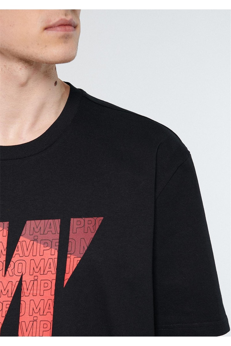 Mavi M0611502-900 Siyah Erkek Loose Bisiklet Yaka T-Shirt
