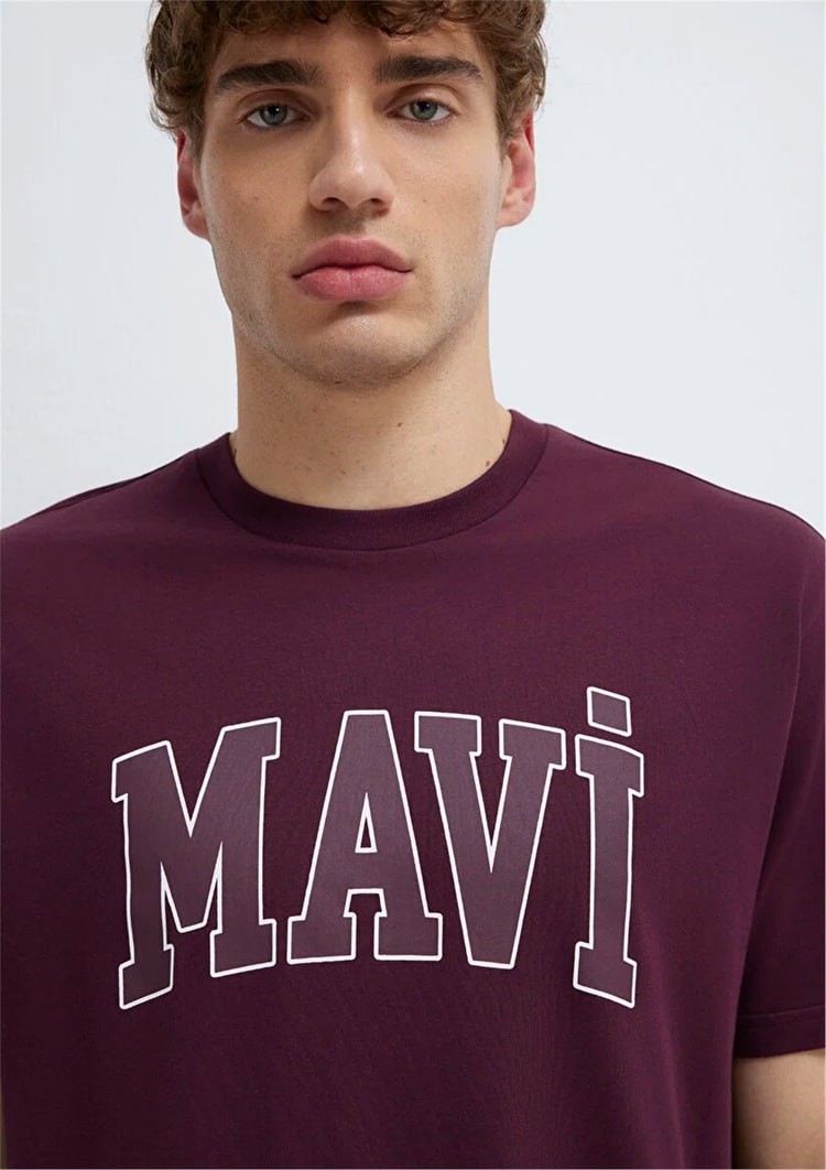 Mavı M0611711-70434 Sarap Bordo Erkek Oversıze Mavı Logo Baskılı T-Shırt