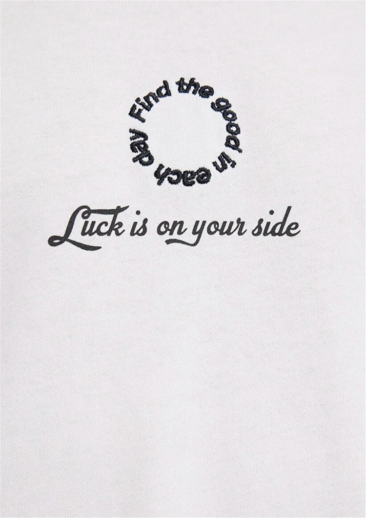 Mavı M0613183-70057 Kırık Beyaz Erkek Oversıze Luck Is On Your Sıde Baskılı T-Shırt