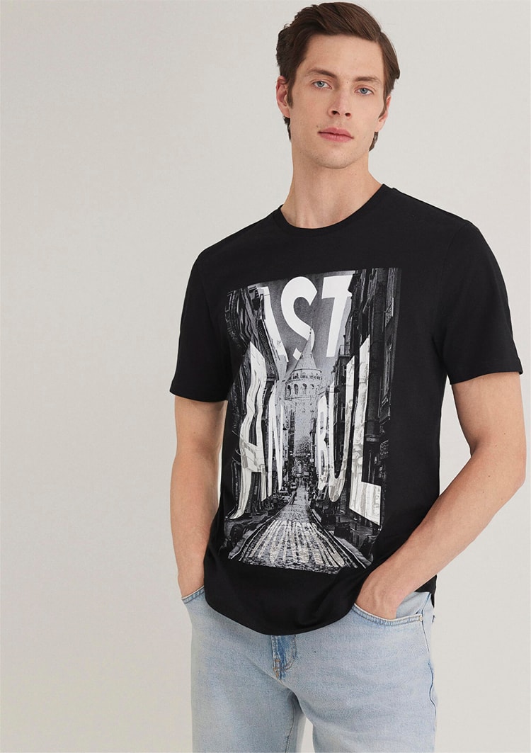 Mavi M067053-900 Siyah Erkek Regular Galata İstanbul Baskılı T-Shirt