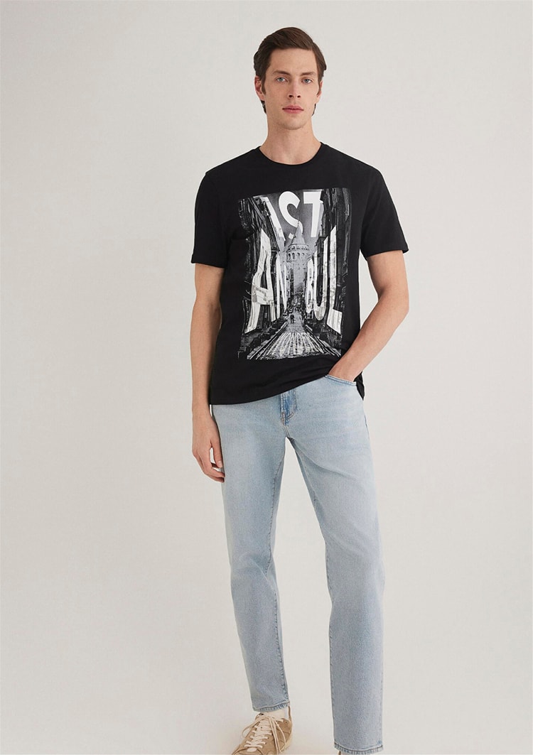 Mavi M067053-900 Siyah Erkek Regular Galata İstanbul Baskılı T-Shirt
