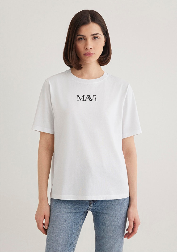 Mavi M1611594-620 Beyaz Kadın Regular Mavi Logo T-Shirt