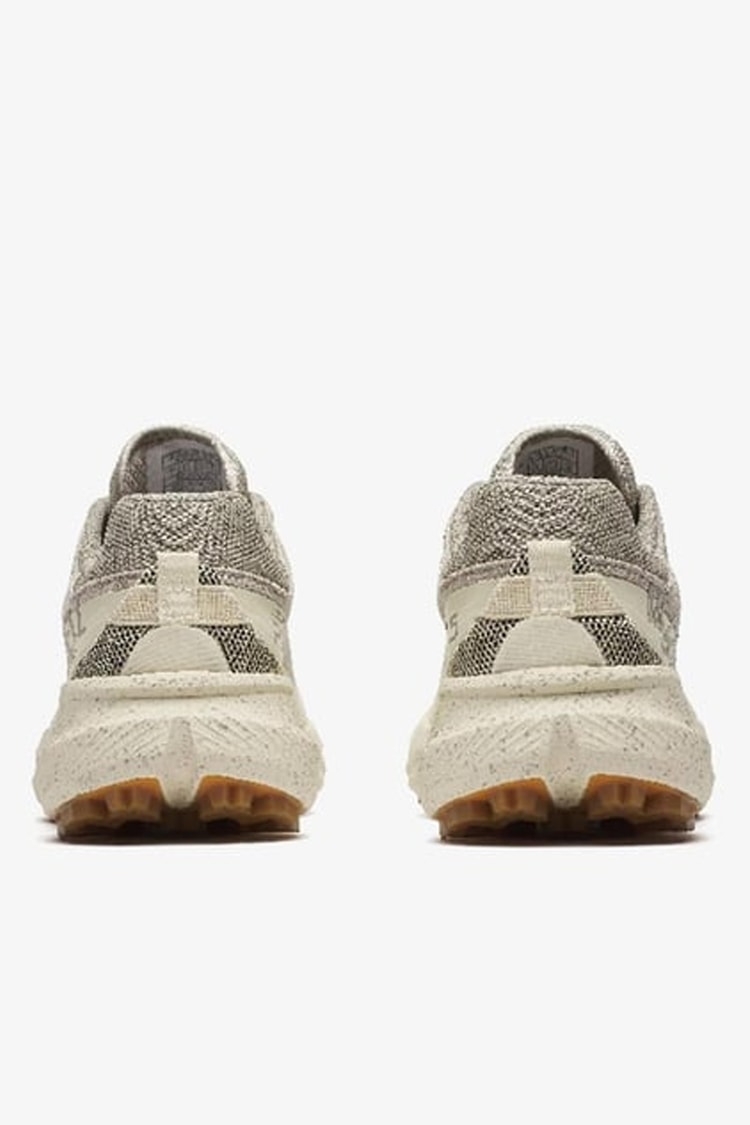 Merrell J068702 Agility Peak 5 Goretex Dios Diorite/Stucco Zenne Koşu Ayakkabısı