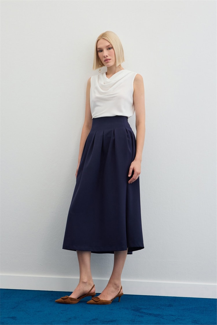 Sateen Y26 1884-4570 Pile Detaylı Midi Etek Lacivert