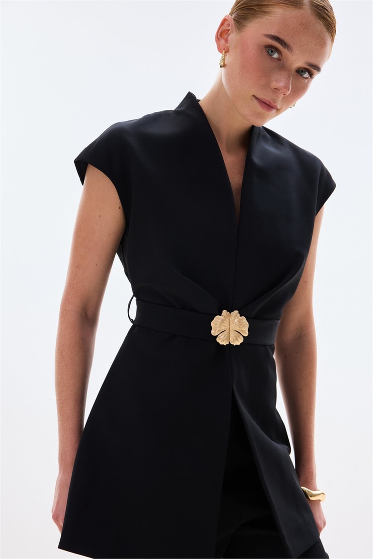 Sateen Y26 1900-1592 Toka Detaylı Bluz Siyah