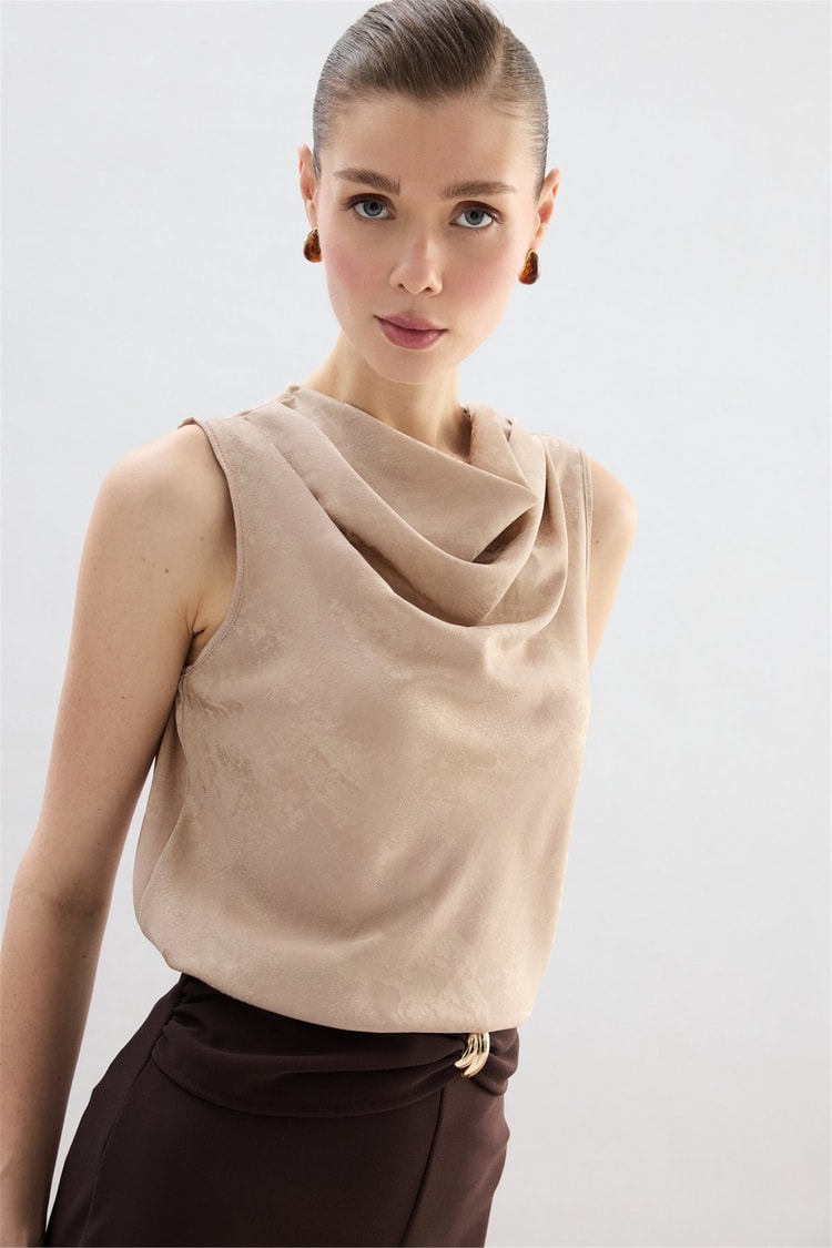 Sateen Y26 1969-1251 Degaje Yaka Jakarlı Bluz Bej