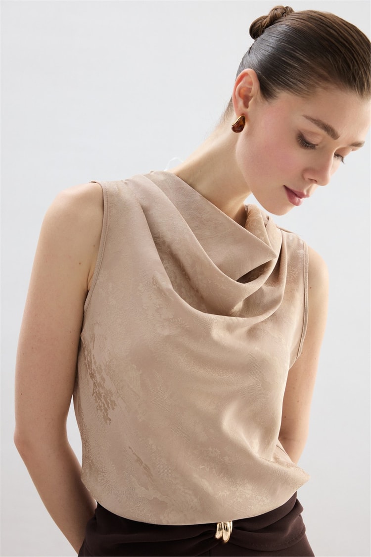 Sateen Y26 1969-1251 Degaje Yaka Jakarlı Bluz Bej