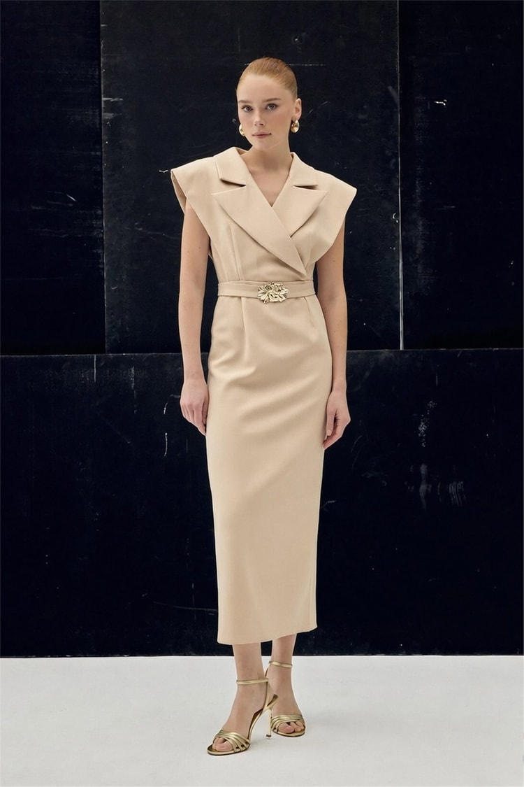 Sateen Y26 1980-3083 Aksesuar Detaylı Maxi Elbise Bej Kadın