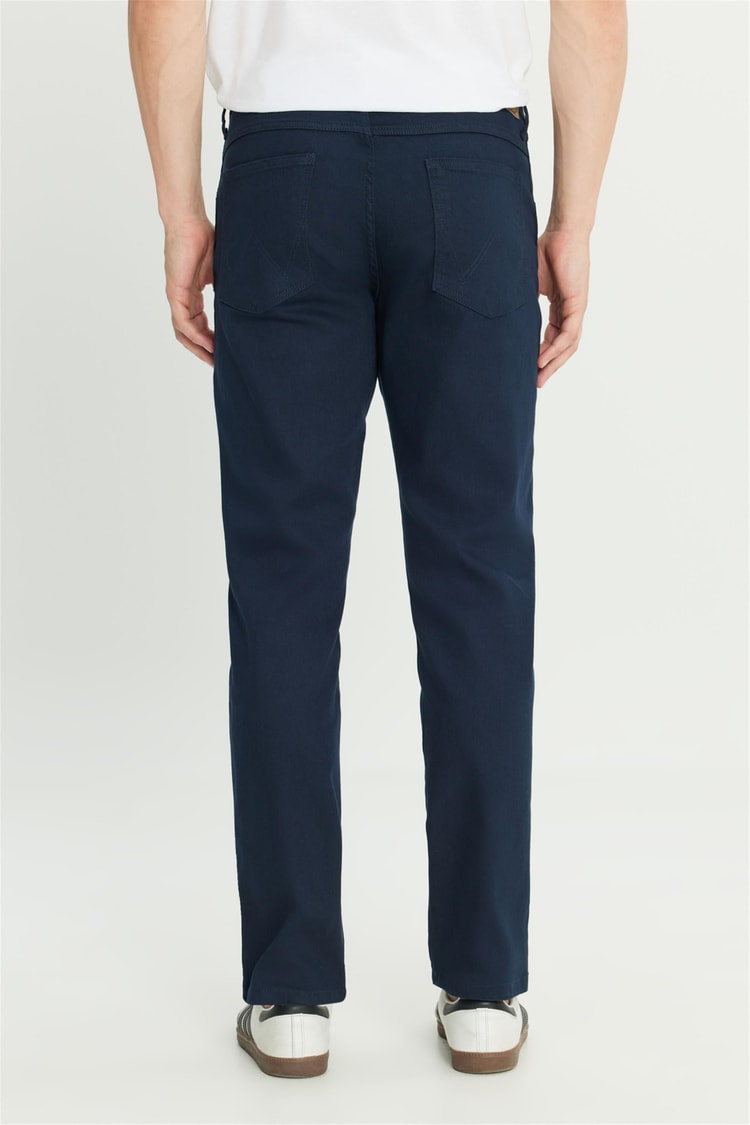 Wrangler W211842 410 Navy Erkek Arızona Denım Pantolon