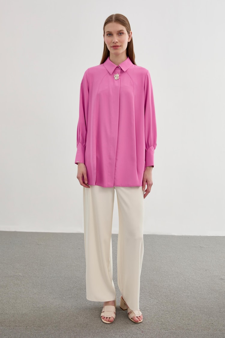 Aksesuar Detaylı Pembe Bluz B-0095