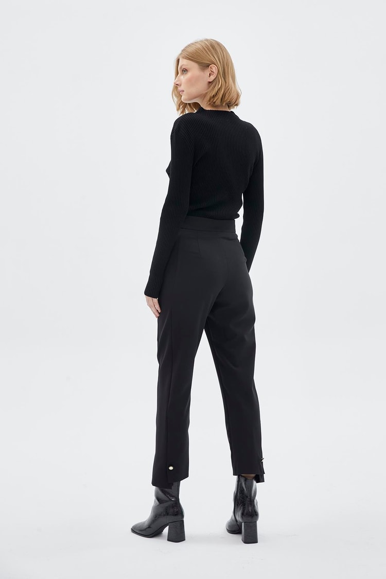 Aksesuar Detaylı Siyah Pantolon P-0192