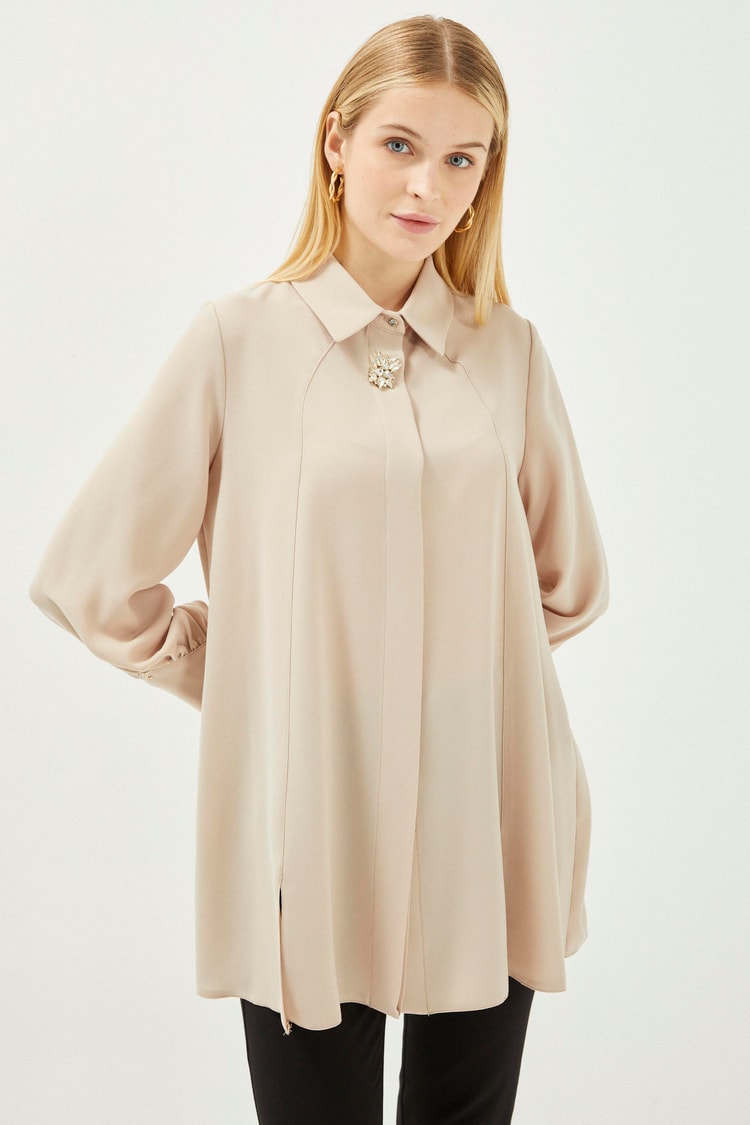 Broş Detaylı Uzun Kollu Bej Tunik B-0095