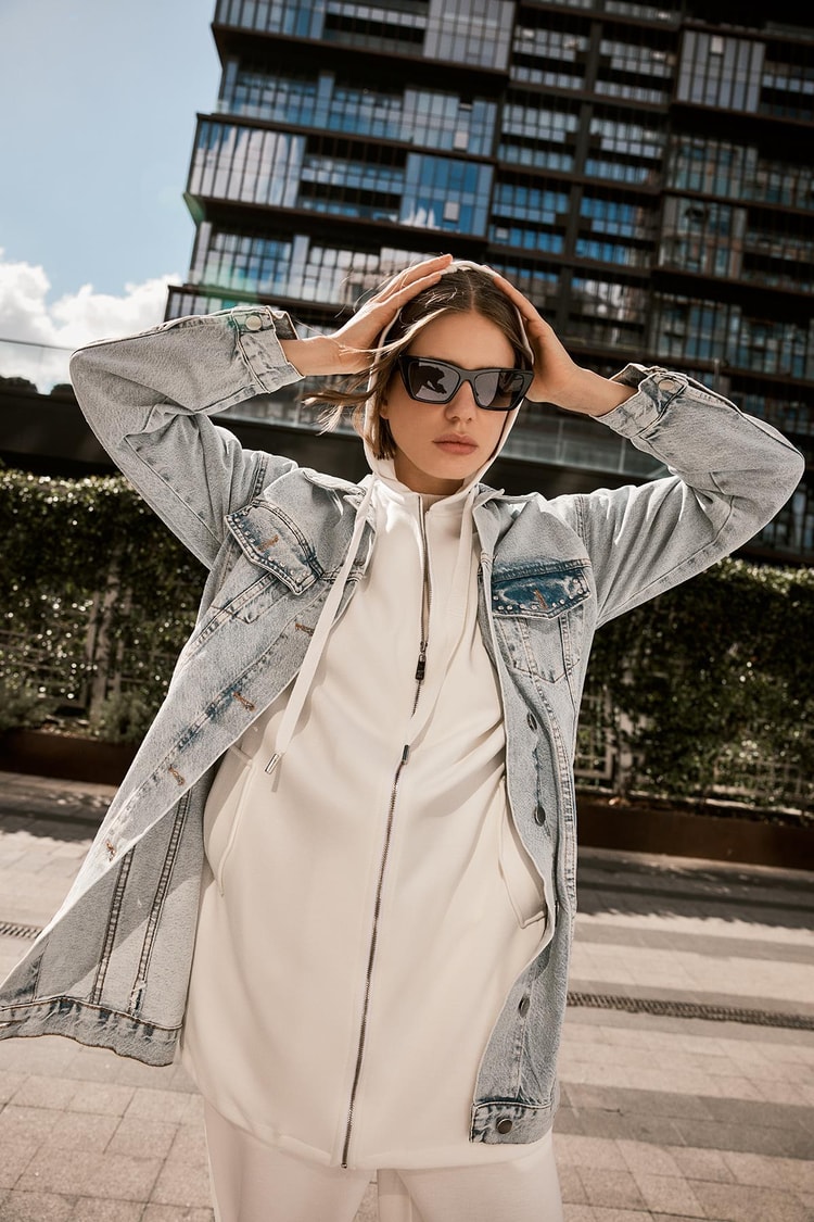 Comfort Fermuarlı Kapüşonlu Ekru Sweatshirt C-0092