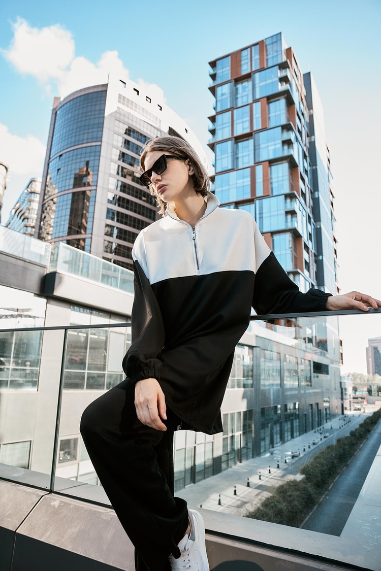 Comfort Renk Bloklu Siyah/Beyaz Sweatshirt T-1467