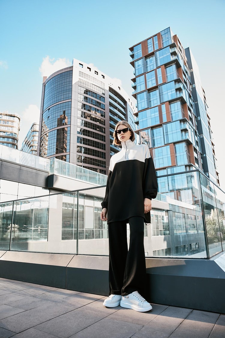 Comfort Renk Bloklu Siyah/Beyaz Sweatshirt T-1467