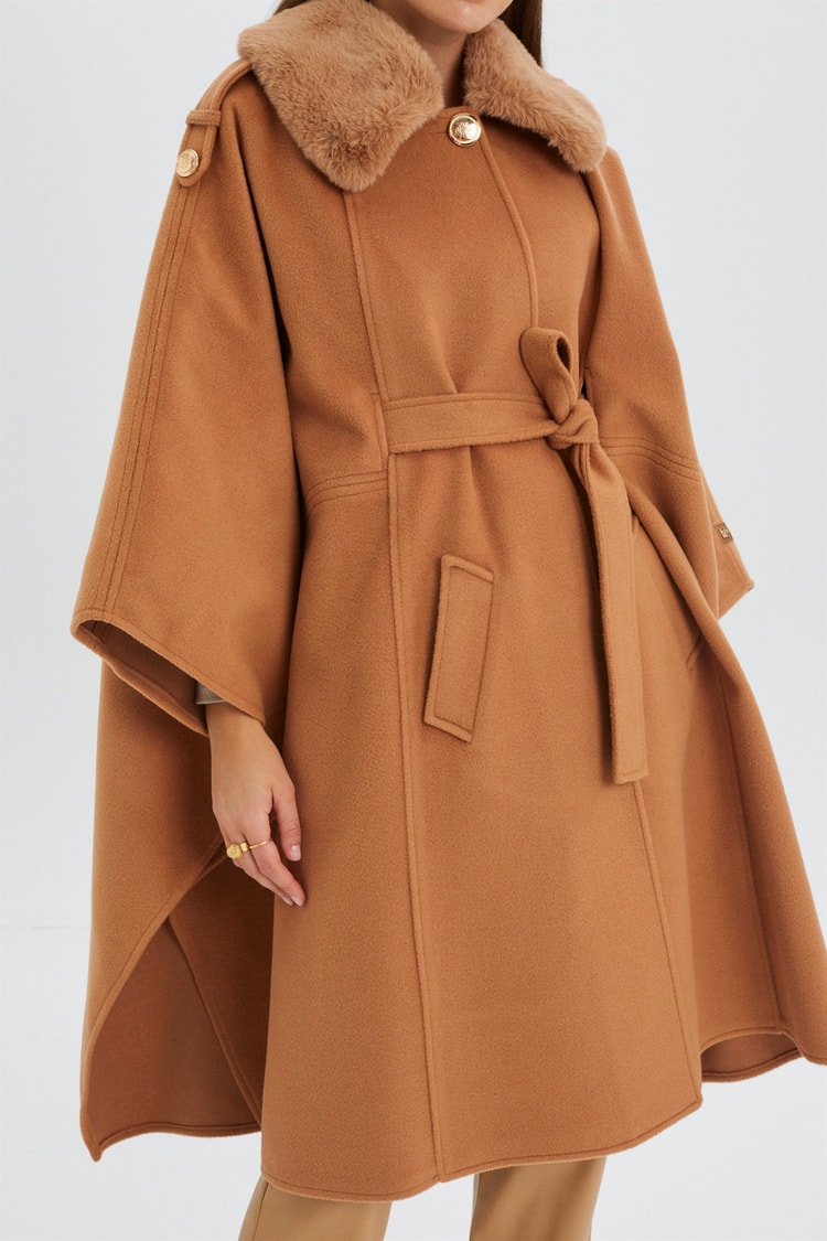 Kürk Yaka Bel Kuşaklı Camel Kaşe Panço PNC-0004