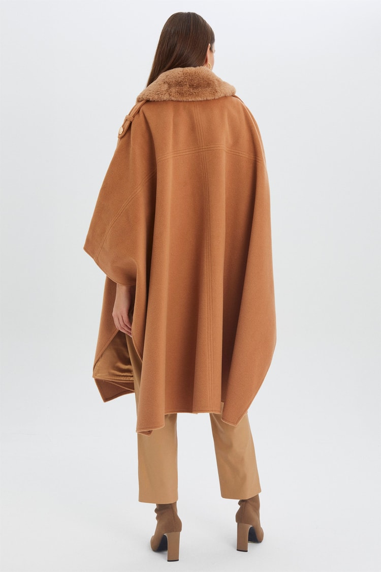 Kürk Yaka Bel Kuşaklı Camel Kaşe Panço PNC-0004