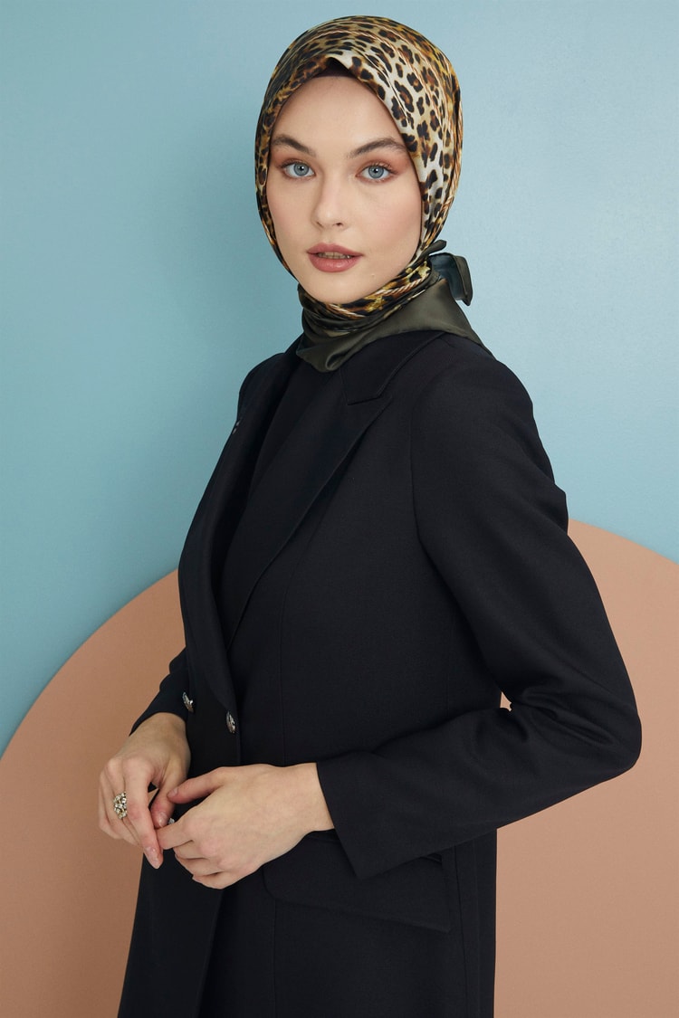 Leopar Desenli Zühre İpek Eşarp 401 VORJ