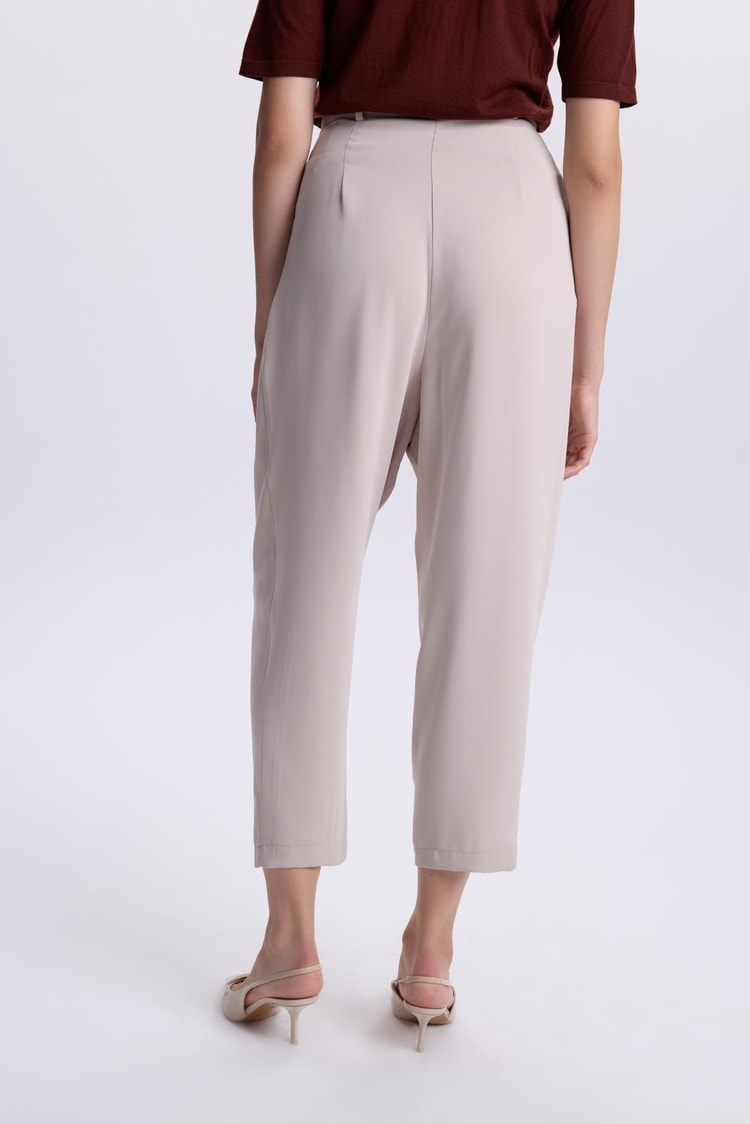 P-0187 TRAPHY PANTOLON 38-44