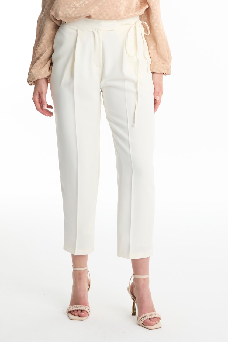 Pileli Kuşak Detaylı Ekru Pantolon P-0229