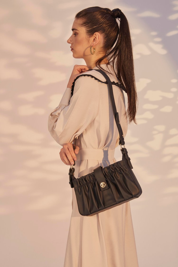 Z0002 Zühre Bag