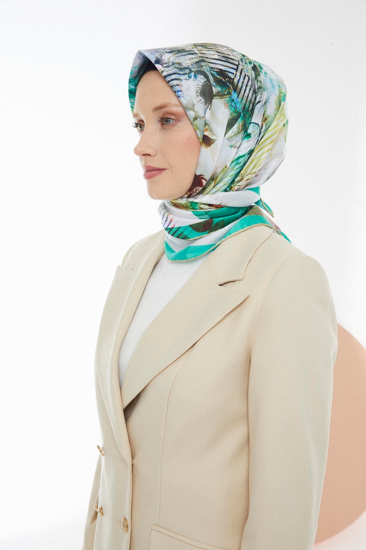 PORSELEN GÜL POLYESTER SATEN