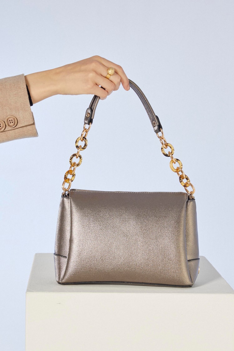 Zincir Detaylı Deri Bronz Çanta Z0314