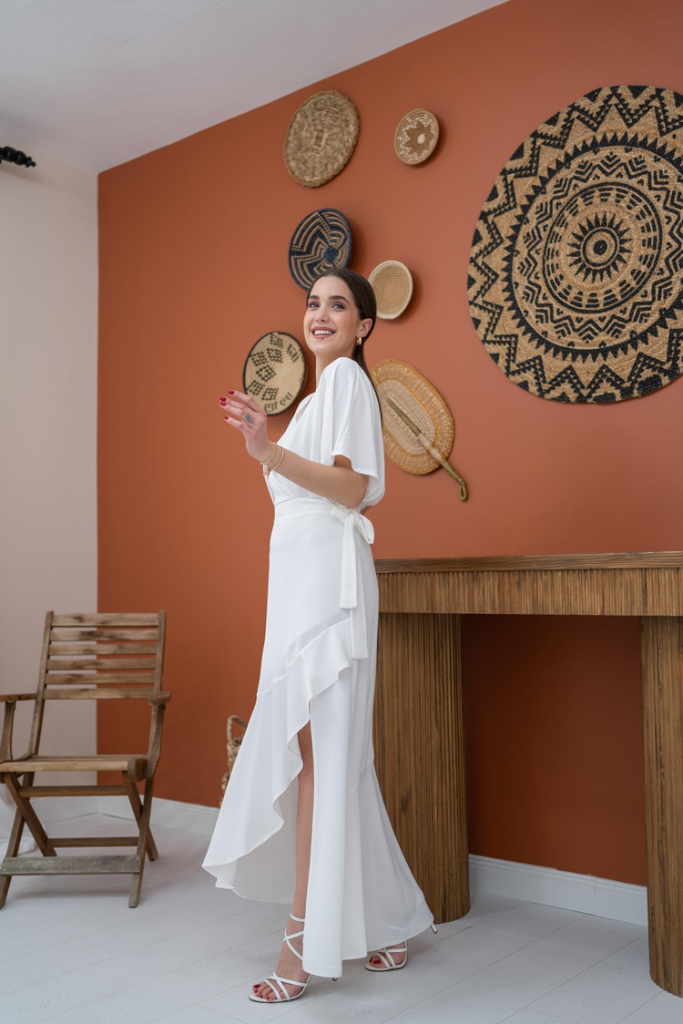 Dubai Dress With White Belt Detail