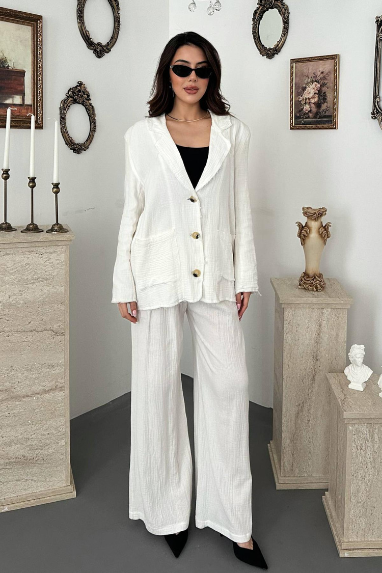 White Oversize Muslin Set