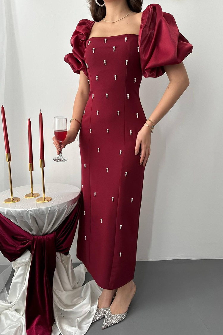 Bordo İşlemeli Kolu Garnili Elbise
