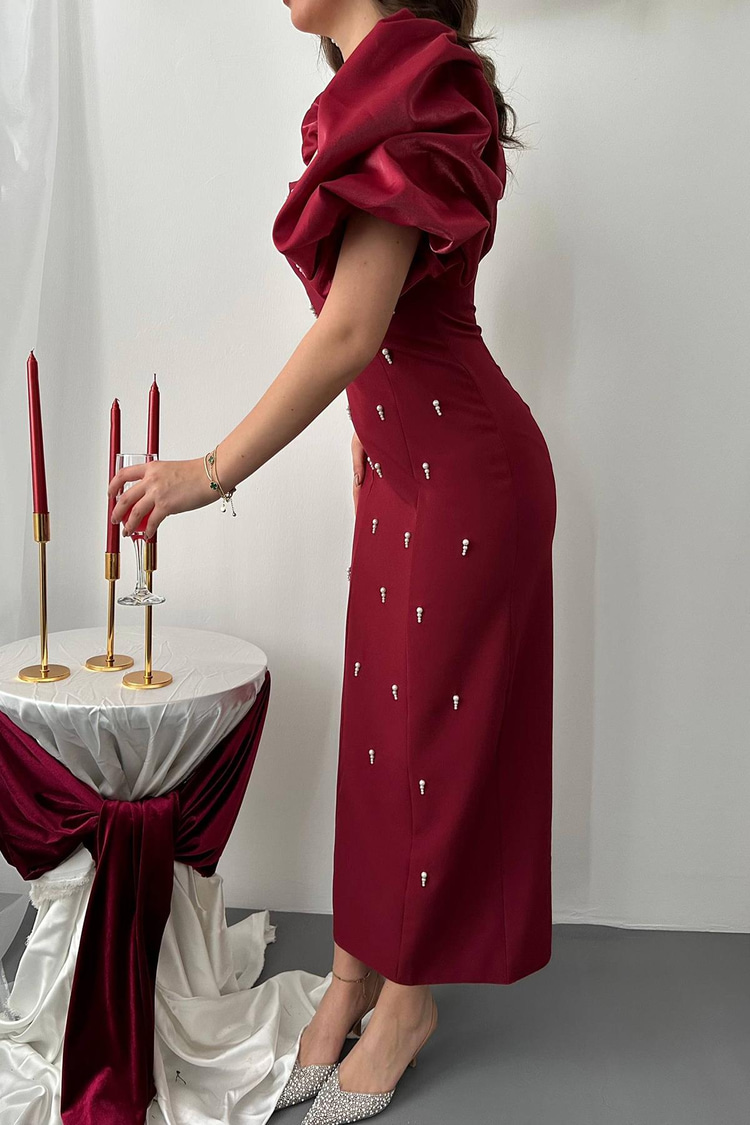Bordo İşlemeli Kolu Garnili Elbise