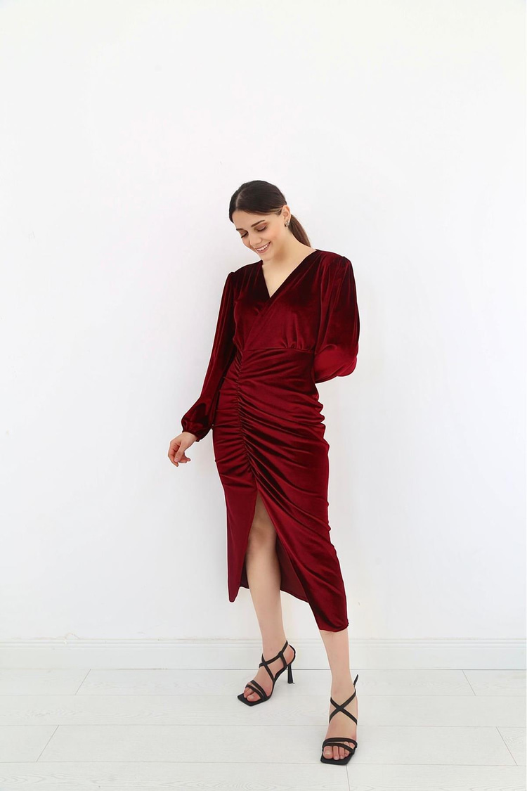 Bordo Yırtmaçlı Kadife Elbise