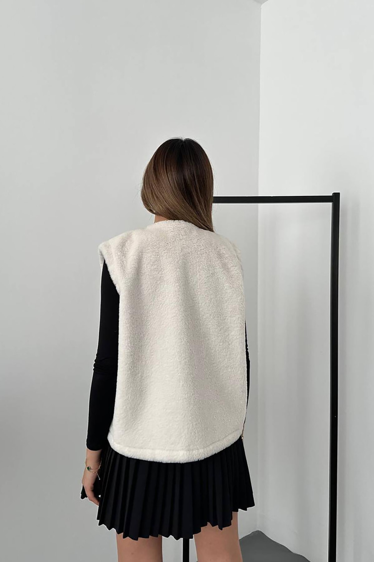 Off-White Plush Vest With Bow