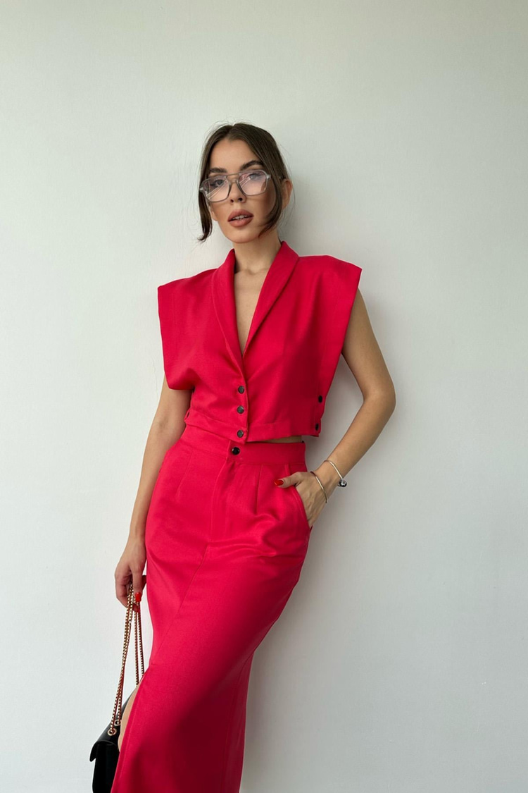 Fuchsia Front And Side Buttoned Vest And Skirt Set