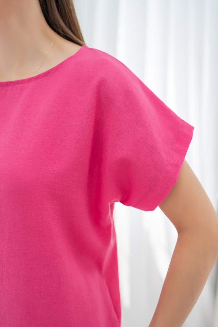 Fuchsia T-Shirt And Pants Set