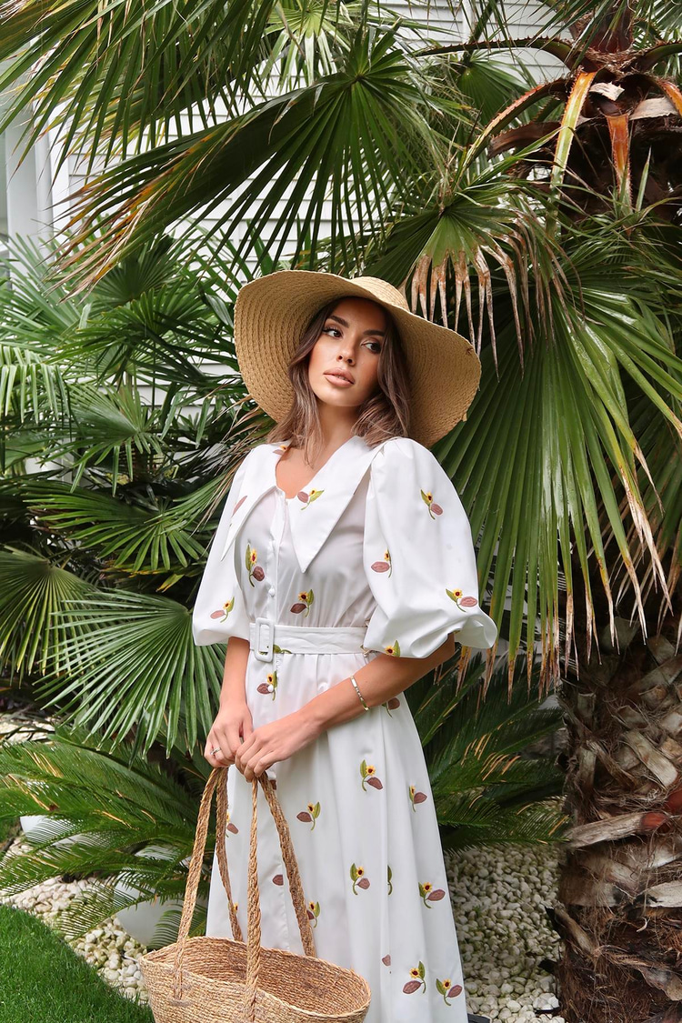 Brown Dress With Floral Pattern And Belt
