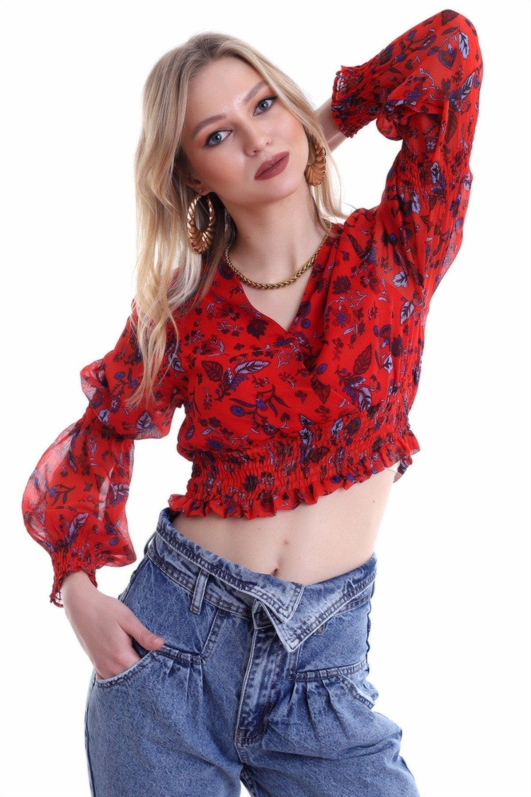 Red Blouse With Covered Yarn Detail Waist
