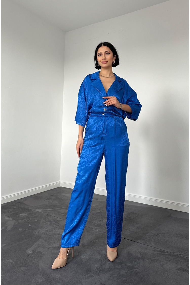 Blue Jacquard Buttoned Suit