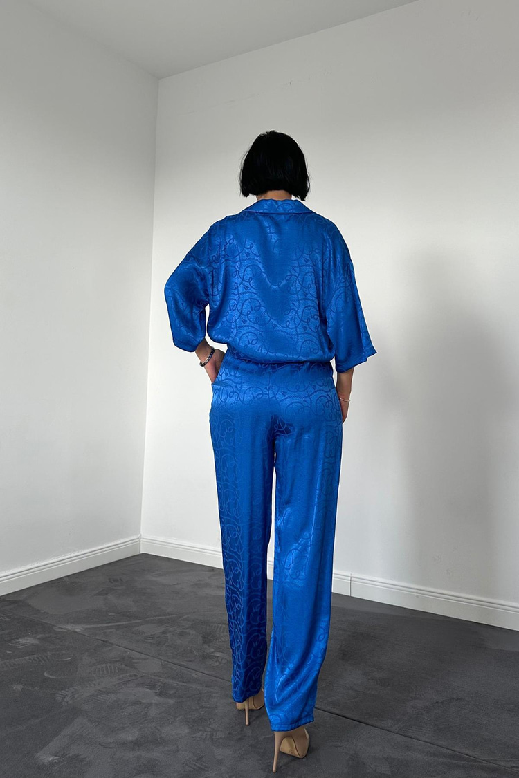 Blue Jacquard Buttoned Suit