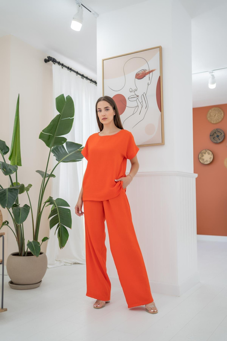 Orange T-Shirt And Pants Set